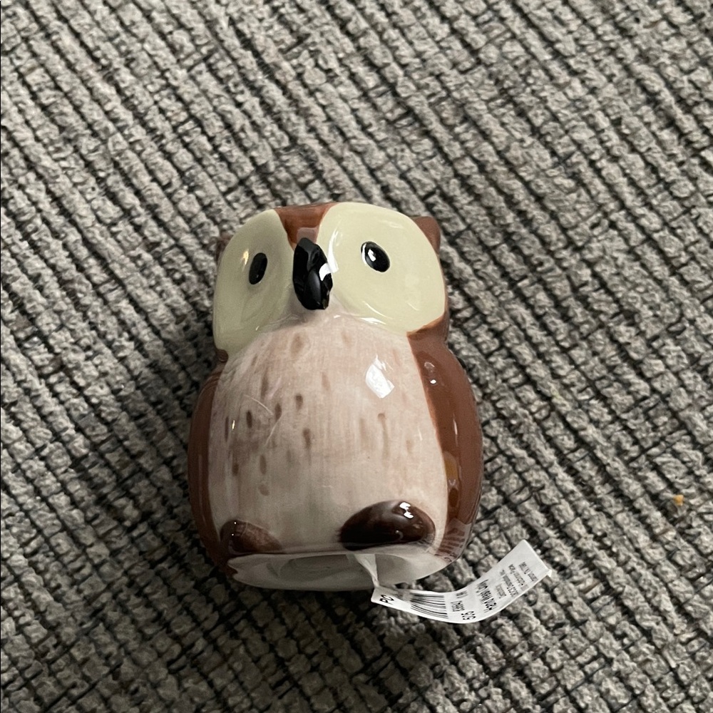 Adorable Brown and Cream Owl Figurine Pepper Shaker